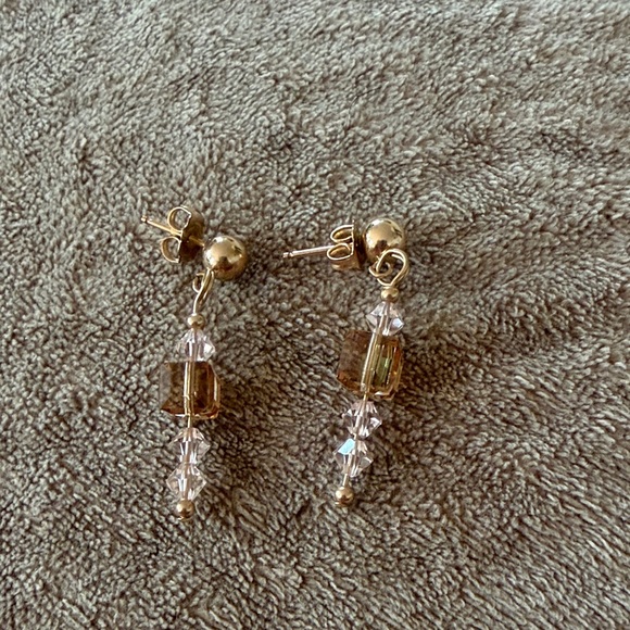 Jewelry - Elegant Dangle Earrings